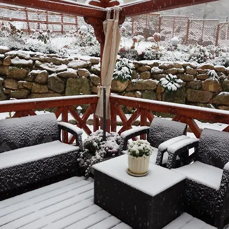 W Karkonoszach Jurta Karkonoska Z Sauna Jacuzzi I Balia Ogrodowa Alpesi faház Przesieka