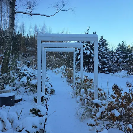 W Karkonoszach Domek alpejski