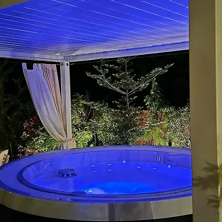 W Karkonoszach Jurta Karkonoska Z Sauna Jacuzzi I Balia Ogrodowa *