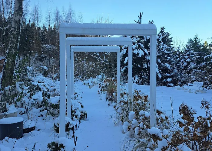 W Karkonoszach Domek alpejski